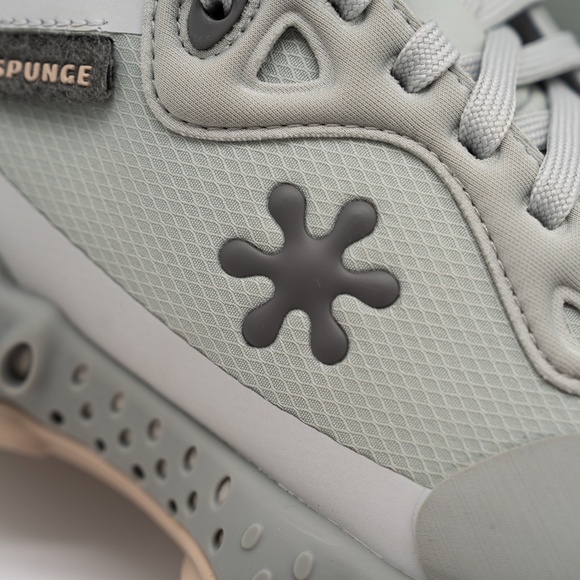 Size 8.5 - SPUNGE x Rizzoli Osmosis Salehe Bembury Signature Signed Box Gray - Picture 9 of 16